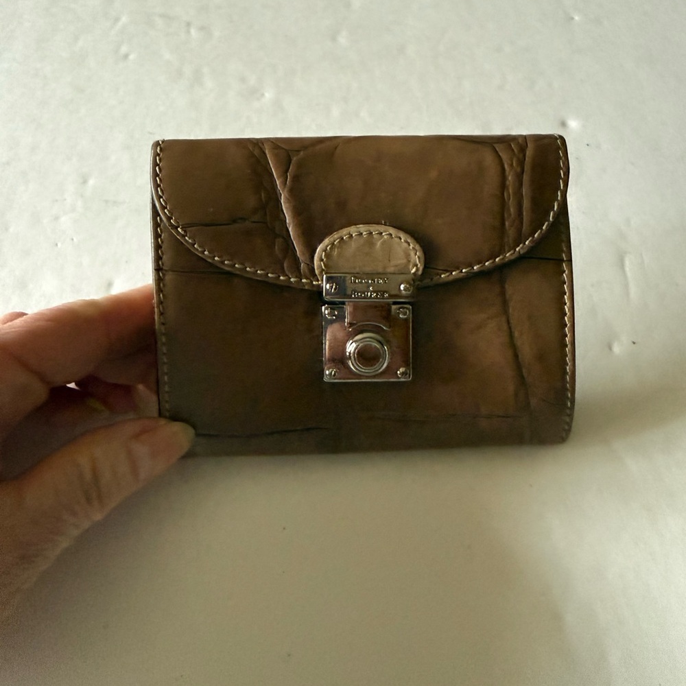 Dooney Bourke Tan Crocodile Emboss Leather Wallet